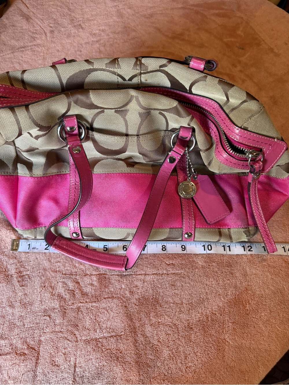 Coach Beige Signature Satchel with Pink Trim - Picture 4 of 6